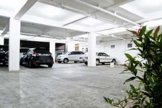 Tempat Parkir Mobil_2